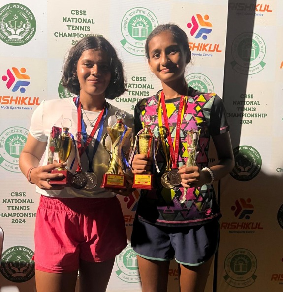 Ryan International School News : राष्ट्रीय लॉन टेनिस प्रतियोगिता में रायन इंटरनेशनल स्कूल, ग्रेटर नोएडा के विद्यार्थियों का शानदार प्रदर्शन, मिशिका कांडपाल और साक्षी चौधरी ने जीते पदक