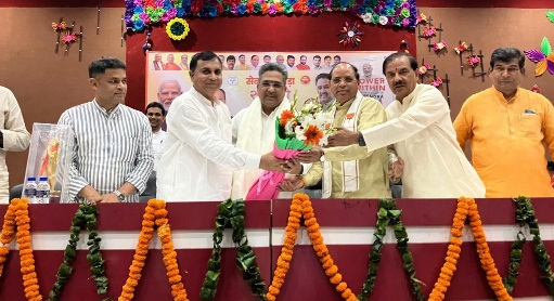 BJP Gautambudh Nagae News : भव्य सेवा पखवाड़ा और सदस्यता समीक्षा बैठक भाजपा के राष्ट्रीय संगठन महामंत्री सुनील बंसल ने किए महत्वपूर्ण विचार साझा, क्षेत्रीय अध्यक्ष सतेन्द्र शिसोदिया व नोएडा सांसद डॉ महेश शर्मा ने भी अपने विचार रखे