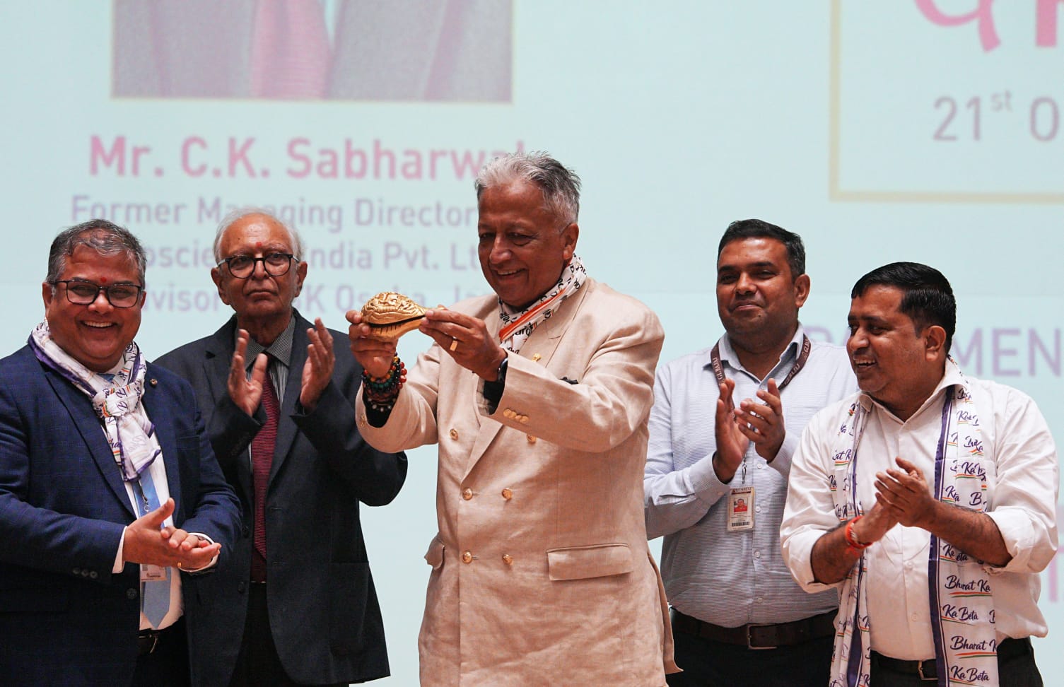 GL बजाज के ‘परिचय 2026’ में एमबीए छात्रों को उद्योग, नेतृत्व और डिजिटल भविष्य से जोड़ने पर जोर,  ‘फ्यूचर रेडी मैनेजर्स’ पर पैनल चर्चा
