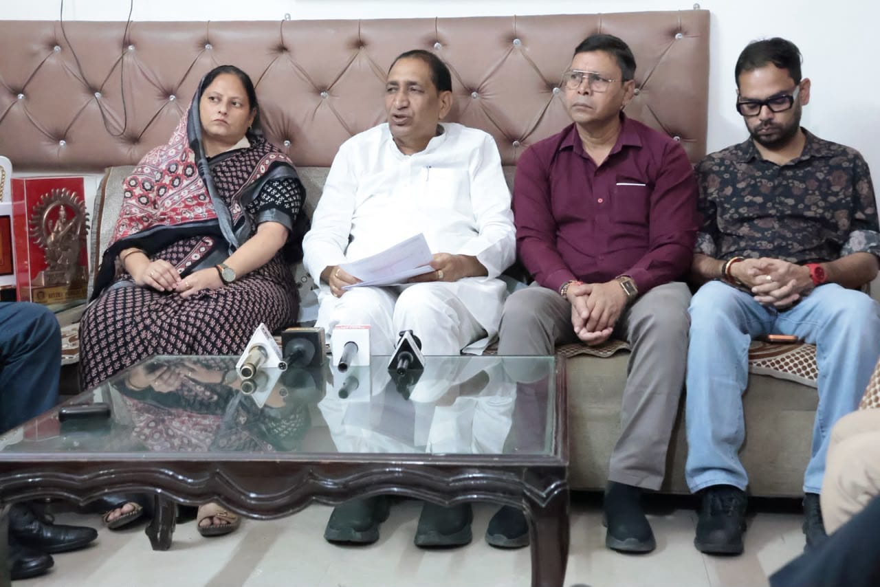 Greater Noida News: दादरी में 100 बेड अस्पताल, बिजलीघर और स्टेडियम की योजना, 80 करोड़ से बनेगा अस्पताल, 35 बीघा में बनेगा 100 बेड का अस्पताल 