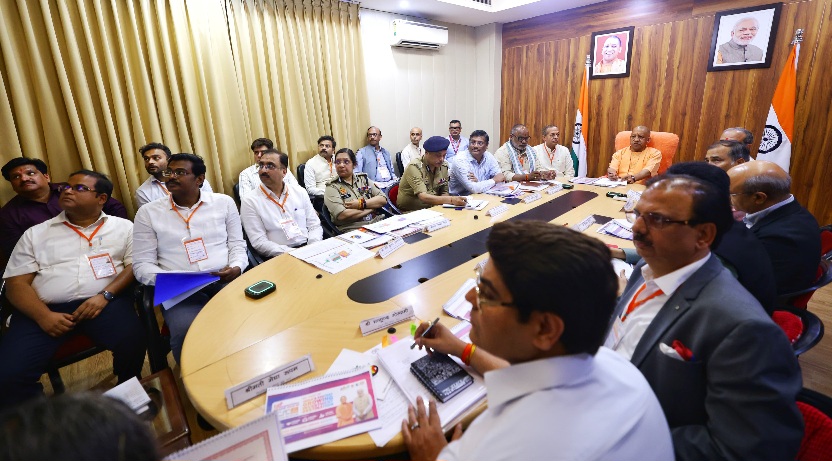 UPITS 2026: मुख्यमंत्री योगी आदित्यनाथ ने ग्रेटर नोएडा में 25–29 सितंबर को होने वाले यूपी इंटरनेशनल ट्रेड शो की तैयारियों की समीक्षा की, 6 पार्टनर देशों के साथ 600 अंतरराष्ट्रीय खरीदार होंगे शामिल; 20 नॉलेज सेशन पर फोकस, 6 पार्टनर देशों की भागीदारी