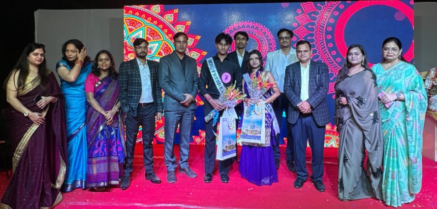 Greater Noida News: RBMI की फ्रेशर्स पार्टी में अंशिका बनीं मिस फ्रेशर, यश को मिला मिस्टर फ्रेशर का खिताब; अफरीन और भविष्य भी सम्मानित