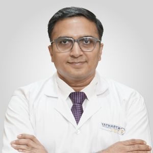 Yatharth Hospital Noida Extension: यथार्थ अस्पताल में जटिल एड्रिनल कैंसर की सफल सर्जरी, IVC तक फैला 17×12 सेमी का ट्यूमर निकाला; डॉक्टरों ने 38 वर्षीय महिला की बाईं किडनी और प्रमुख रक्त वाहिकाओं को सुरक्षित रखा