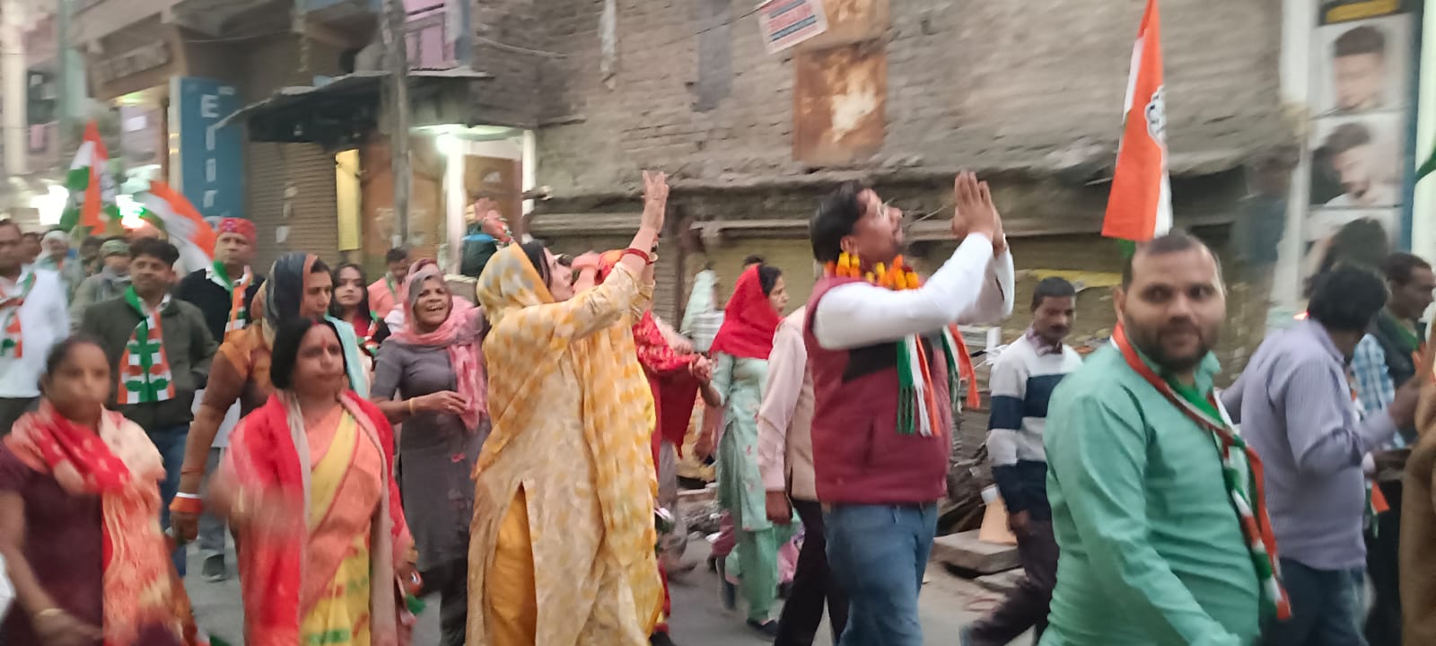 एमसीडी चुनाव मंडावली वार्ड 199 में काँग्रेस कार्यकर्ताओ के साथ बैठक कर महत्वपूर्ण सुझाव दिए