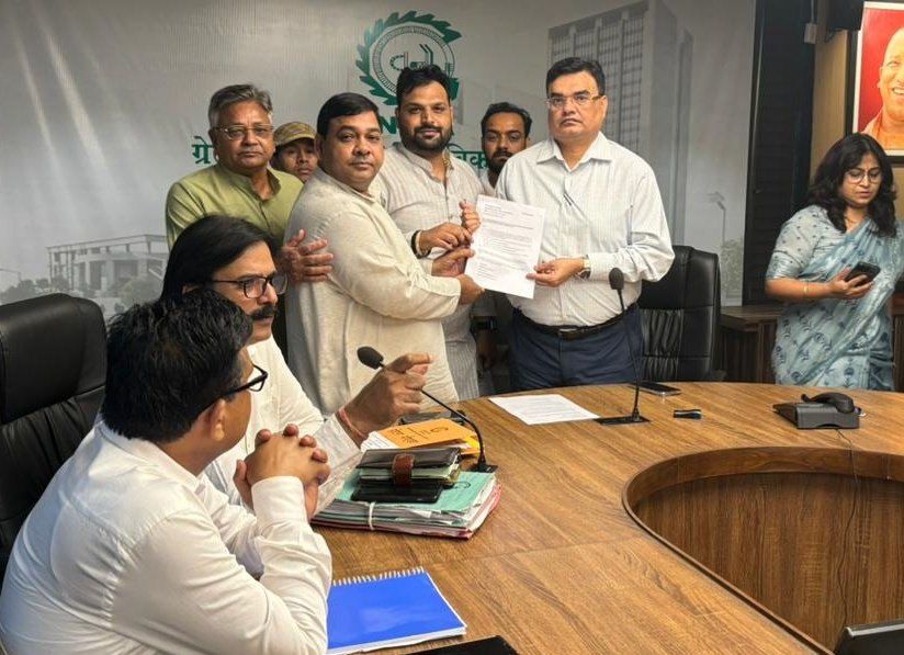 Greater Noida West News: महागुण माईवुड्स के निवासियों की आवाज़ सुनी गई,विधायक तेजपाल नागर की अध्यक्षता में समाधान की दिशा में बड़ा कदम, ACEO सौम्य श्रीवास्तव साथ महत्वपूर्ण बैठक की