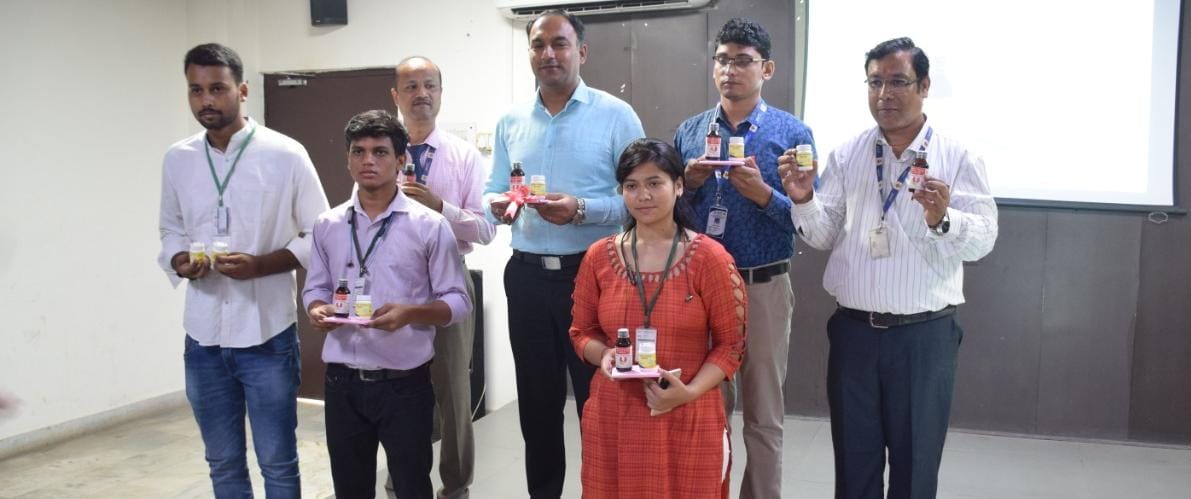 आईआईएमटी कॉलेज ऑफ फार्मेंसी ने बनाई अल्सर और पथरी को ठीक करने की दवा
