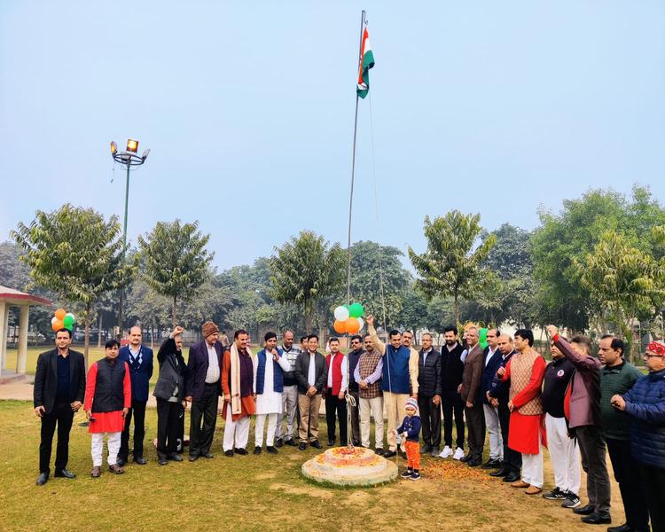 सेक्टर डेल्टा टू में बड़े ही हर्षोल्लास व धूमधाम के साथ मनाया गया गणतंत्र दिवस - आलोक नागर