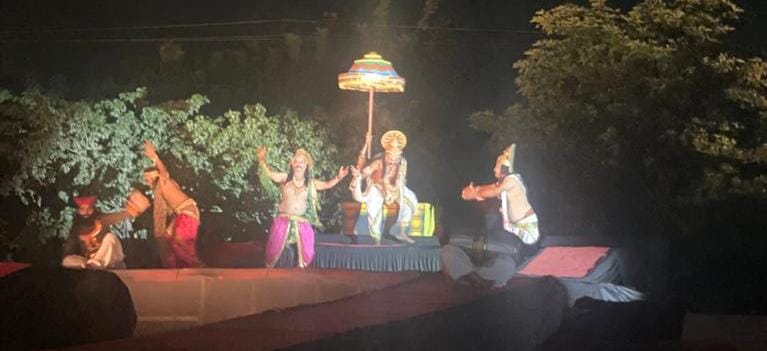 श्री धार्मिक रामलीला कमेटी के तत्वाधान में सेक्टर पाई स्थित रामलीला मैदान में गोस्वामी सुशील जी महाराज के दिशा निर्देशन में रामलीला का मंचन राजस्थान के सर्वश्रेष्ठ कलाकारों ने किया