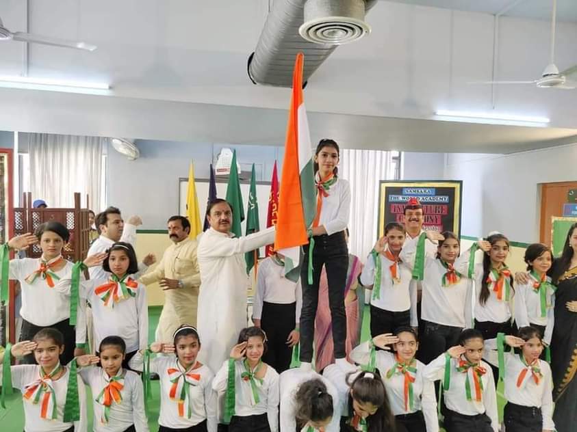 लोकसभा सांसद डॉ महेश शर्मा जी समसारा विद्यालय के अलंकरण समारोह में हुए शामिल