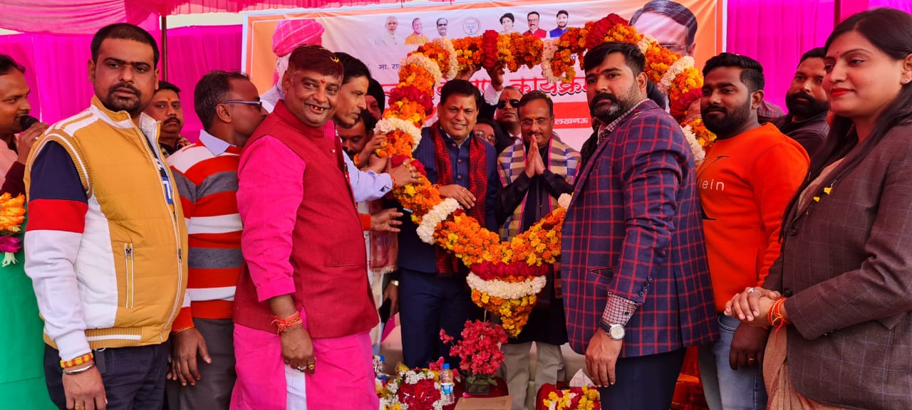 ममता चैरिटेबल ट्रस्ट द्वारा किए जा रहे समाजोपयोगी कार्य सराहनीयः- पूर्व उप मुख्यमंत्री डा दिनेश शर्मा