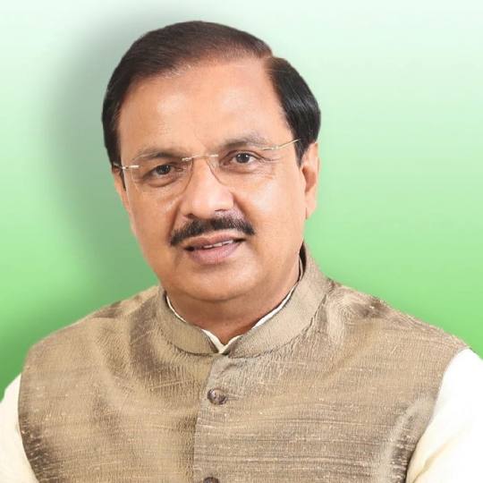Srikant Tyagi Big News: श्रीकांत त्यागी प्रकरण में खुलकर बोले, कहा पूरा क्षेत्र मेरा परिवार है,मैंने जीवन में कभी भी जातिवाद की राजनीति नहीं की है, कुछ लोग हैं जो इस क्षेत्र की प्रगति व मेरी राजनीतिक प्रतिष्ठा बढऩे से चिढ़ते हैं