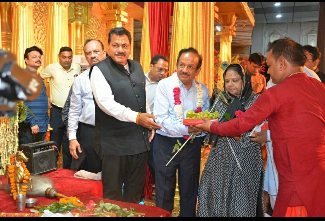 खाटू श्याम दिल्ली धाम में 800 किलो के अष्ट धातु से बना घंटा का शुभारंभ