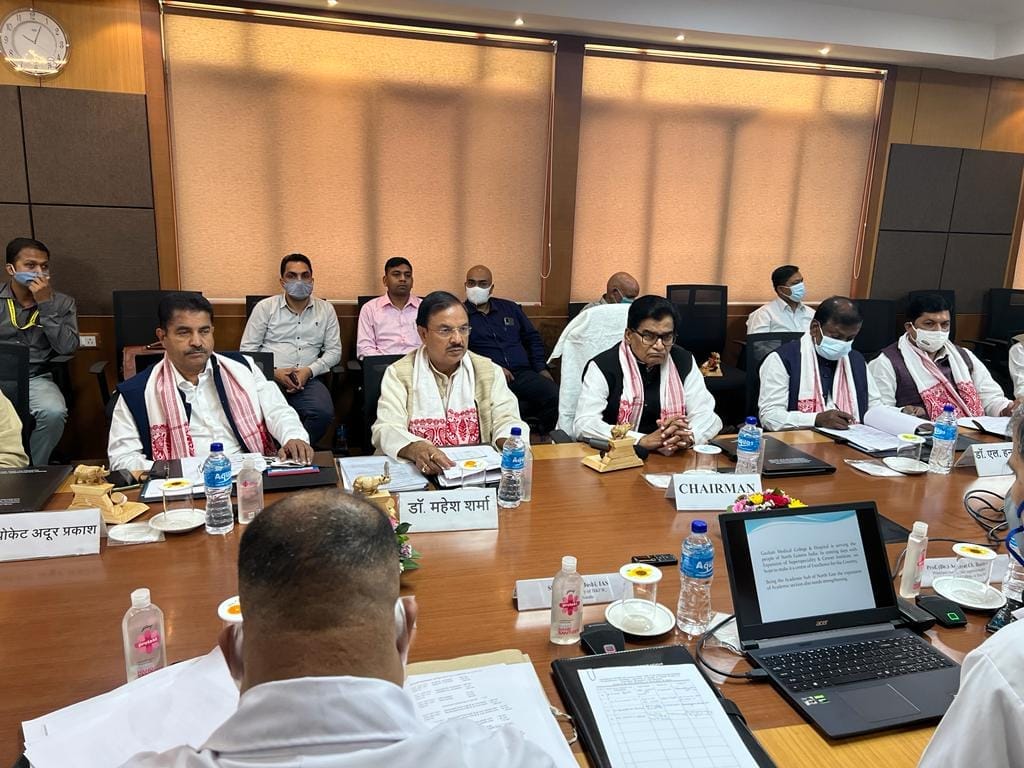 भारत सरकार के स्वास्थ्य एवं परिवार कल्याण मंत्रालय के सांसदो की समिति के चार दिवसीय दौरे पर पहुंचे - सांसद डा. महेश शर्मा