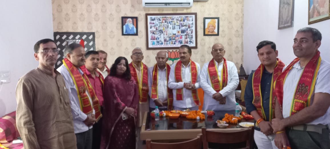 अखिल भारतवर्षीय ब्राह्मण महासभा गौतम बुध नगर के मंडी श्याम नगर दनकौर स्टेशन पर एक बैठक का आयोजन हुआ