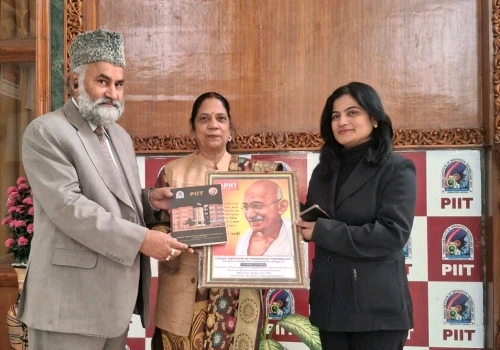 Prince College News प्रिंस इंस्टीट्यूट में महिला शक्ति का शानदार महाकुंभ!, आरती शर्मा के सम्मान ने बढ़ाया गौरव, शिक्षा–समाज–सशक्तिकरण का अद्भुत संगम, महिला सशक्तिकरण—संस्थान का मूल मंत्र