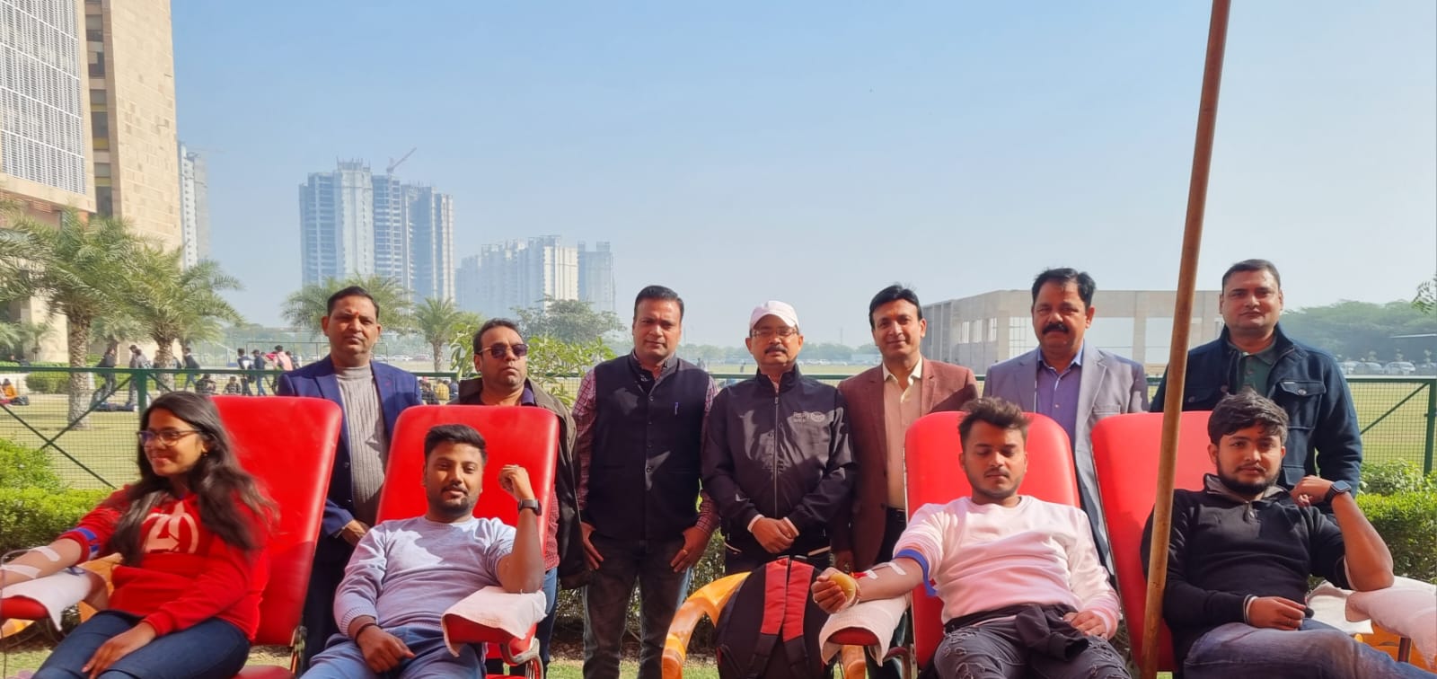 <em>रोटरी क्लब ग्रीन ग्रेनो द्वारा गलगोटिया यूनिवर्सिटी में लगाया रक्तदान शिविर, 265 बहुमूल्य यूनिट रक्त हुआ एकत्र</em>