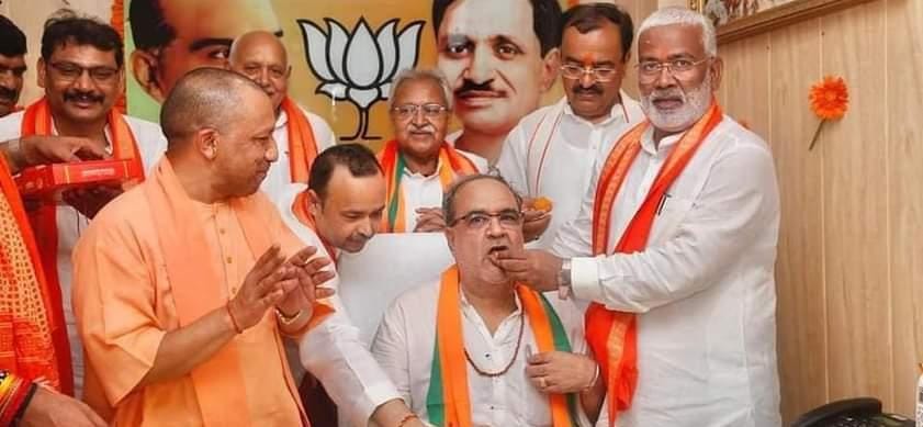 नवनियुक्त प्रदेश अध्यक्ष श्री भूपेन्द्र सिंह ने सोमवार को पार्टी के मुख्यालय पर आयोजित स्वागत व अभिनंदन समारोह हुआ