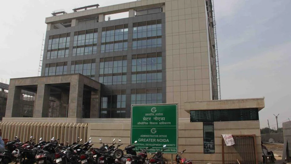 Greater Noida News: ग्रेटर नोएडा प्राधिकरण के 300 करोड़ के घोटाले के आरोपों पर कुछ नए तथ्य