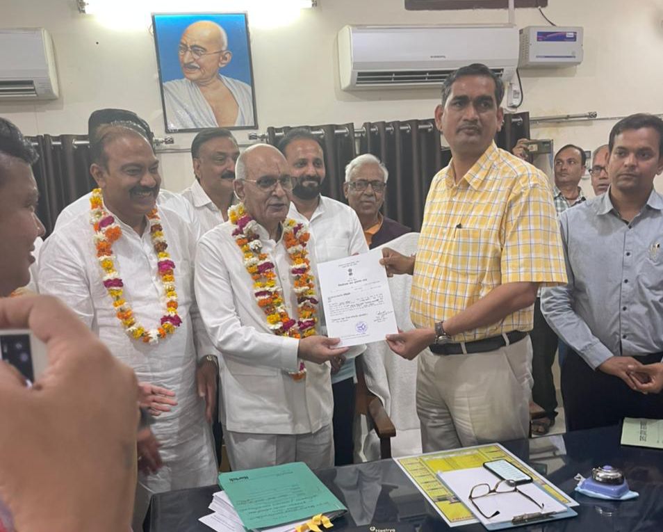 भाजपा नेता नरेंद्र भाटी और गुर्जर समाज के कद्दावर नेता निर्विरोध बने एमएलसी