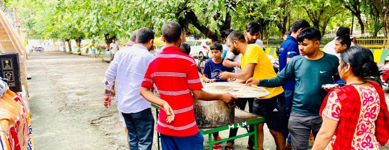 अमावस्या के दिन प्रभु की रसोई ने खिलाई खीर