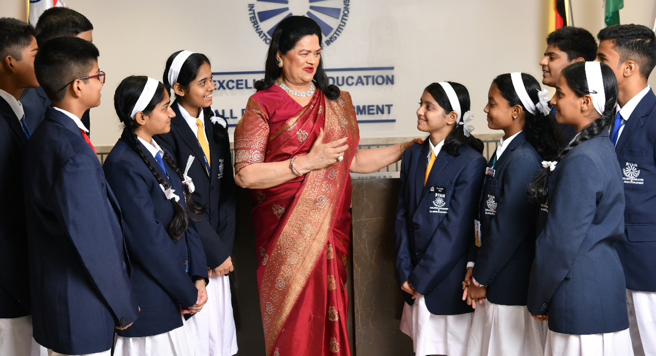 Ryan School News : शिक्षक दिवस पर मैडम ग्रेस पिंटो का संदेश, शिक्षक बनने की खुशी का जश्न मनाएं