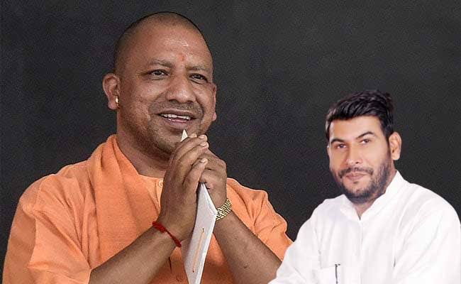 MLC श्रीचंद शर्मा के पत्र का संज्ञान लेते हुआ CM योगी आदित्यनाथ ने कहा कि जहां तैनाती वहां रात में रुके अफसर