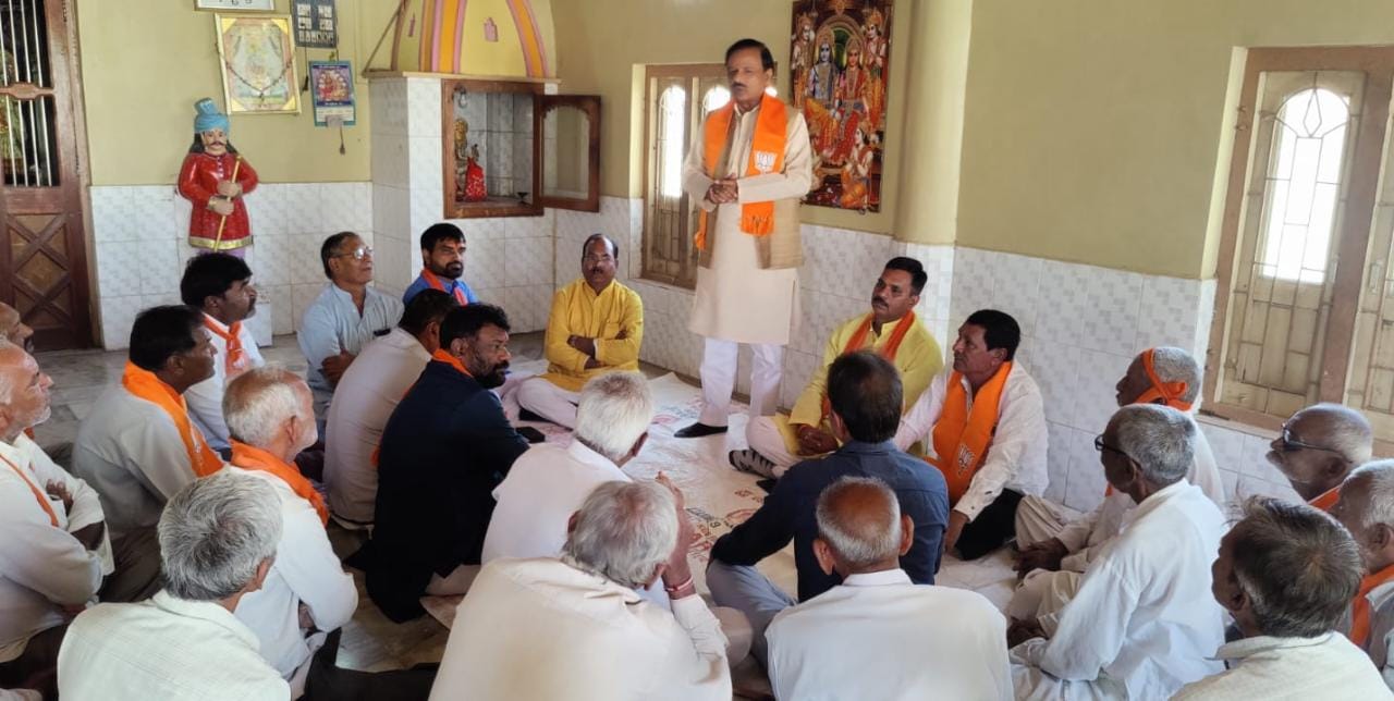 <em>जन-जन ने ठाना है डबल इंजन की सरकार को लाना है– डॉ महेश शर्मा</em>