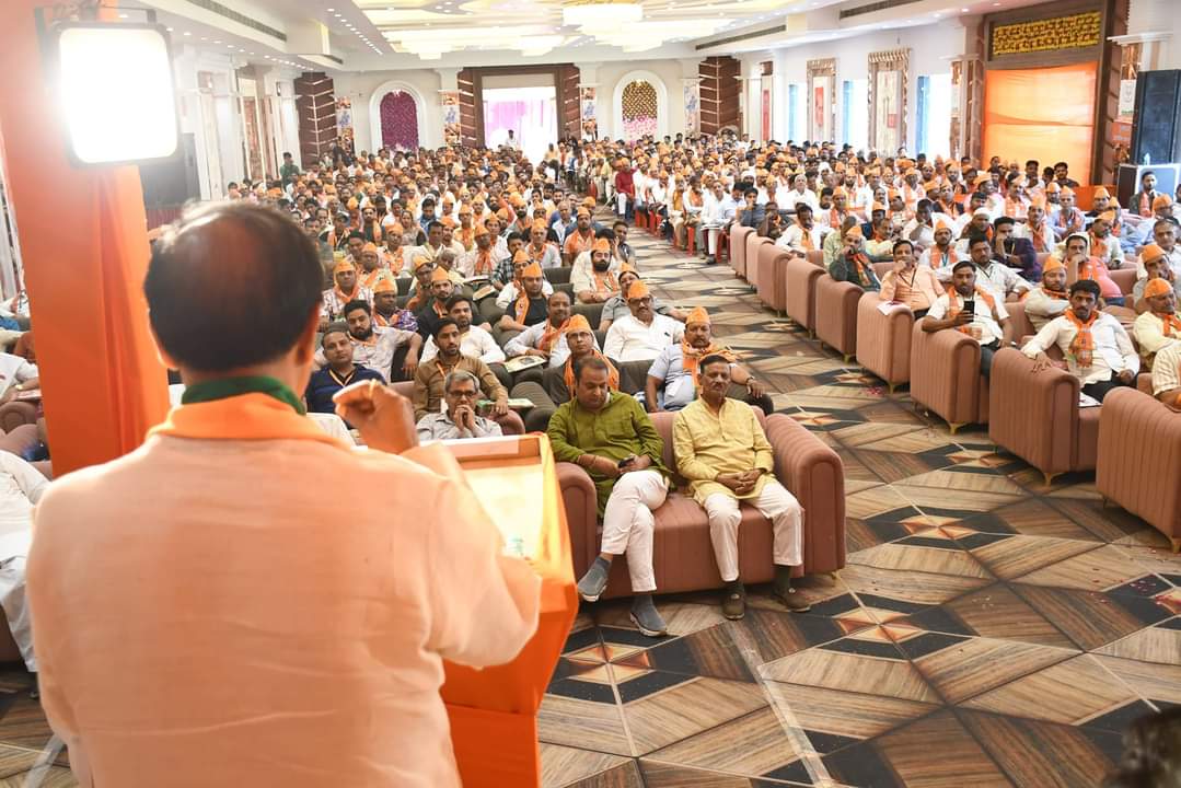 नोएडा, ग्रेटर नोएडा, नोएडा एक्सटेंशन, दादरी, सिकंदराबाद, खुर्जा तथा जेवर में प्रचार में उमड़ रहा लोगों को भीड़ और लोगों का आशीर्वाद बताता है सारे रिकार्ड तोडेंगे भाजपा प्रत्याशी डॉ. महेश शर्मा