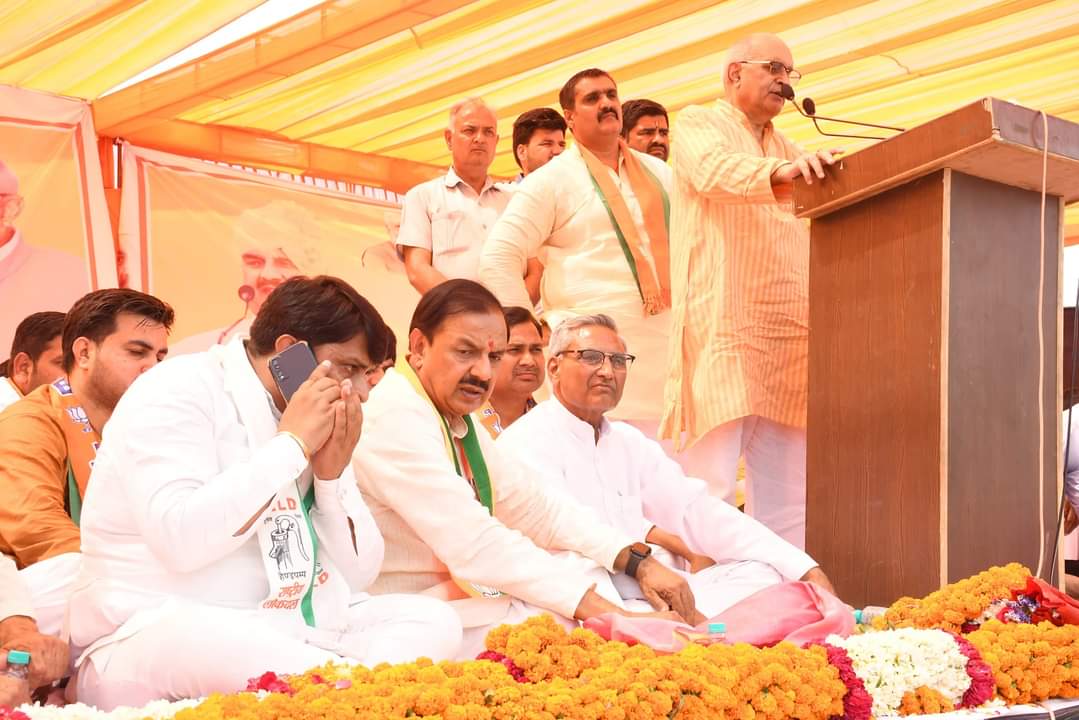 दनकौर में भाजपा प्रत्याशी डॉ महेश शर्मा व एमएलसी नरेंद्र भाटी का हुआ जोरदार स्वागत, कार्यक्रम में शामिल हुए हजारों लोग, गुर्जर समाज व मुस्लिम बिरदारी को पार्टी ने बहुत सम्मान दिया