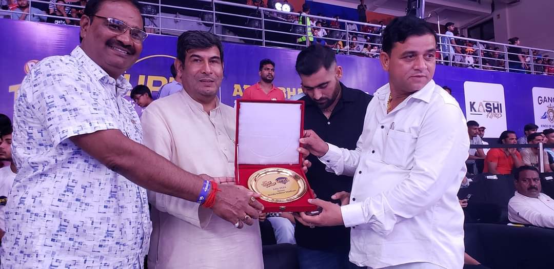 Noida News: यूपीकेएल के दसवें दिन भी लखनऊ लॉयन्स का दबदबा कायम, मुख्य अतिथि बीजेपी MLC श्री श्रीचंद शर्मा स्टेडियम पहुंचे और कबड्डी मैचों का लुत्फ उठाया