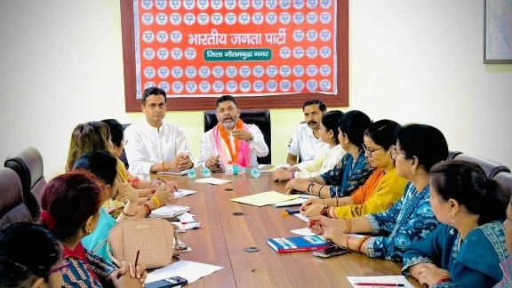 Bjp Organization News : “तिलपता से तैयार हुआ ‘मेगा प्लान’!, मोदी की ऐतिहासिक रैली के लिए मॉनिटरिंग टीम एक्टिव—बसों से लेकर भीड़ प्रबंधन तक सख्त रणनीति”, “प्रदेश नेतृत्व का मिला मार्गदर्शन—रणनीति बनी धारदार”, “प्रदेश महामंत्री MLC सुभाष यदुवंश का मिला मार्गदर्शन—रणनीति बनी धारदार”