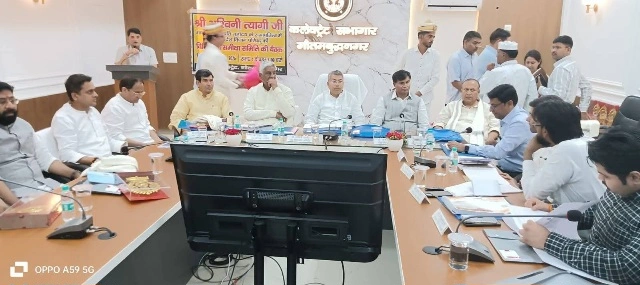BIG NEWS : “अब फाइलों की नहीं, कार्रवाई की चलेगी घड़ी!, विधान परिषद समिति की सख्त चेतावनी—जनप्रतिनिधियों के पत्रों पर देरी बर्दाश्त नहीं, पारदर्शिता और जवाबदेही होगी अनिवार्य”, “तीनों प्राधिकरण से लेकर पुलिस-स्वास्थ्य तक, हर विभाग की हुई गहन पड़ताल”, “प्रोटोकॉल उल्लंघन पर भी सख्ती—रजिस्टर और रिकॉर्ड की जांच”, “आयुष्मान कार्ड और सफाई कर्मियों के सत्यापन पर भी खास निर्देश”