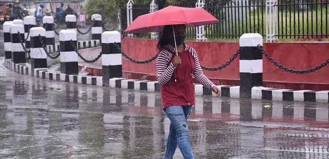 यूपी के इन जिलों में तेज बारिश के साथ आंधी का अलर्ट जारी