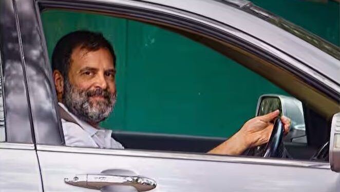 Noida News : मां के स्वास्थ्य परामर्श के लिए नोएडा पहुंचे राहुल गांधी