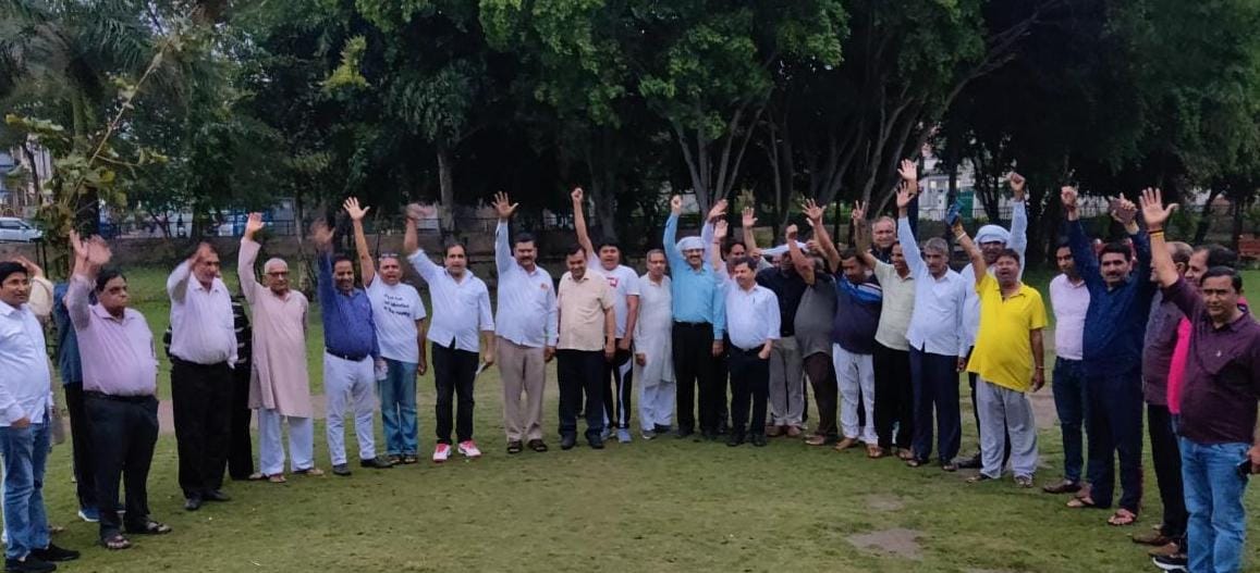 नियम विरुद्ध चुनाव की घोषणा का सेक्टर वासियों ने किया विरोध 1 अप्रैल को होगी सेक्टर डेल्टा टू की आम सभा बैठक