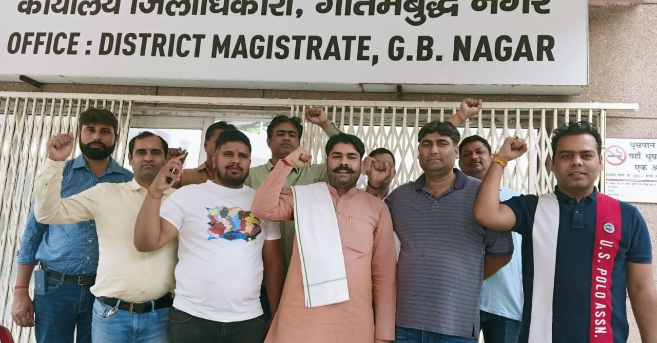 सिटी मजिस्ट्रेट एवं जिला विद्यालय निरीक्षक के आदेश के बाद भी रेयान स्कूल बच्चों को पढ़ाई से कर रहा है वंचित
