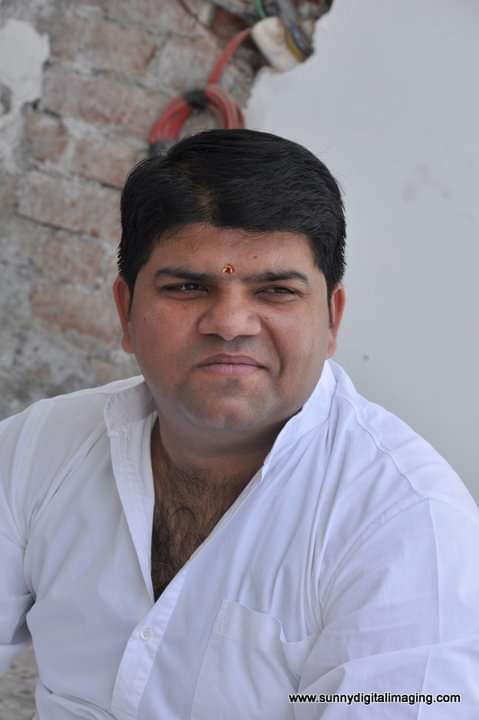 प्रधानमंत्री श्री नरेन्द्र मोदी जी व मुख्यमंत्री श्री योगी आदित्यनाथ जी देश व प्रदेश में पंडित दीन दयाल उपाध्याय जी के अंत्योदय के सपनों को साकार कर रहे है, 2014 से पूर्व में कांग्रेस, सपा, बसपा की देश प्रदेश में भ्रष्टाचार में लिप्त सरकारें रही – विक्रांत यादव