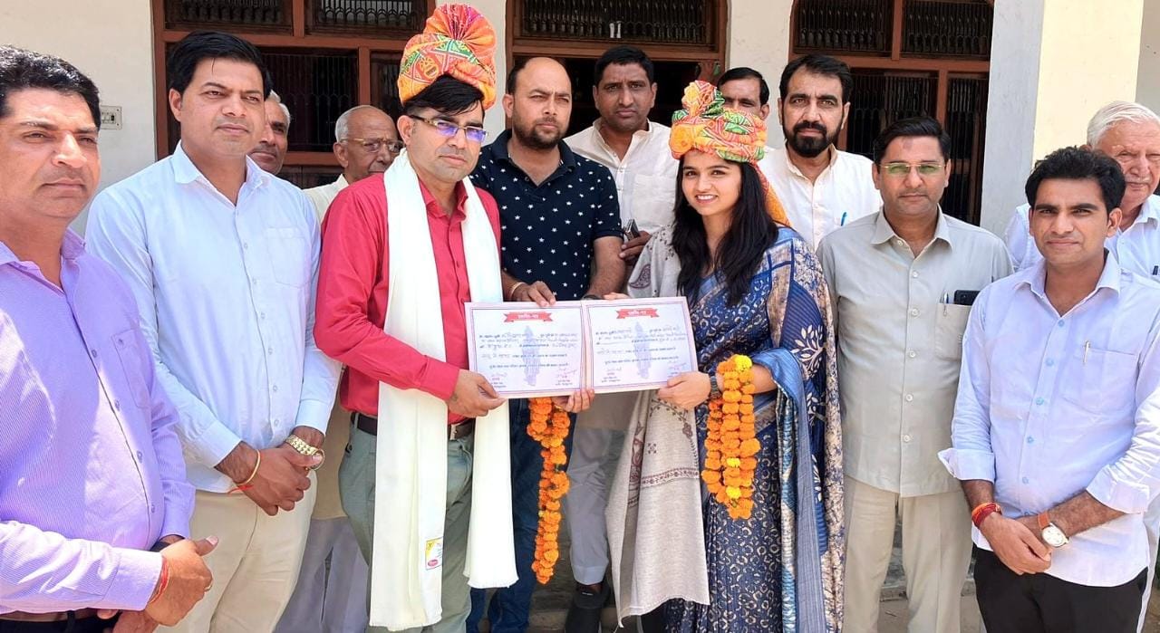 मिहिर भोज इण्टर कालिज विद्यालय प्रबन्ध समिति की आवश्यक एवं महत्तवपूर्ण बैठक का आयोजन हुआ