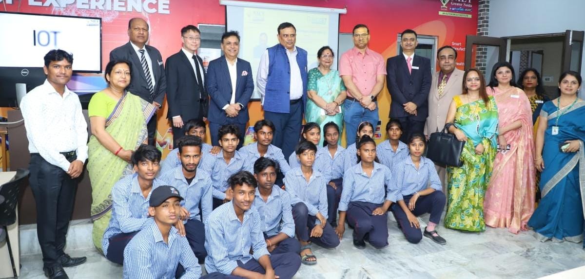 एनआईईटी ग्रेटर नोएडा में दो दिवसीय अंतर्राष्ट्रीय कॉन्फ्रेंस एवं इंडस्ट्री समिट का उदघाटन,मुख्य अतिथि, एआईसीटीई चेयरमैन प्रो टी जी सीताराम ने बढ़ाया प्रतिभागियों का उत्साह
