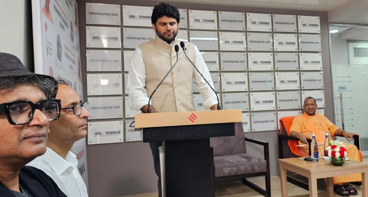 मीडिया जगत के ध्रुव तारा हैं रामनाथ गोयनका: सीएम योगी