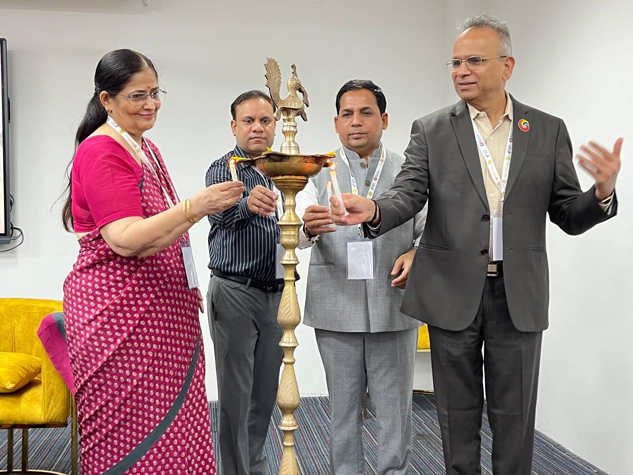 Greater Noida News: गलगोटियास विश्वविद्यालय में दो दिवसीय “नवाचार और उद्यमिता प्रशिक्षण और अवलोकन-यात्रा” का हुआ शुभारम्भ