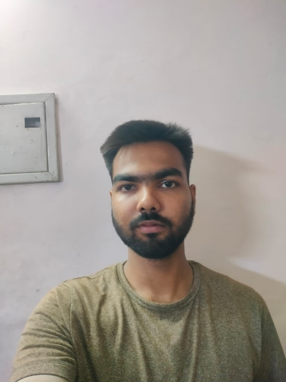 Ghaziabad News: तीन साल से छात्र की मार्कशीट दबाए बैठा स्कूल, डीएसओ से की शिकायत, 3 हजार रुपए की फीस पर ब्याज लगाकर छात्र से मांगे 27 हजार रुपये, कोरोनाकाल में फीस जमा न कर पाने का भुगत रहा खामियाज़ा