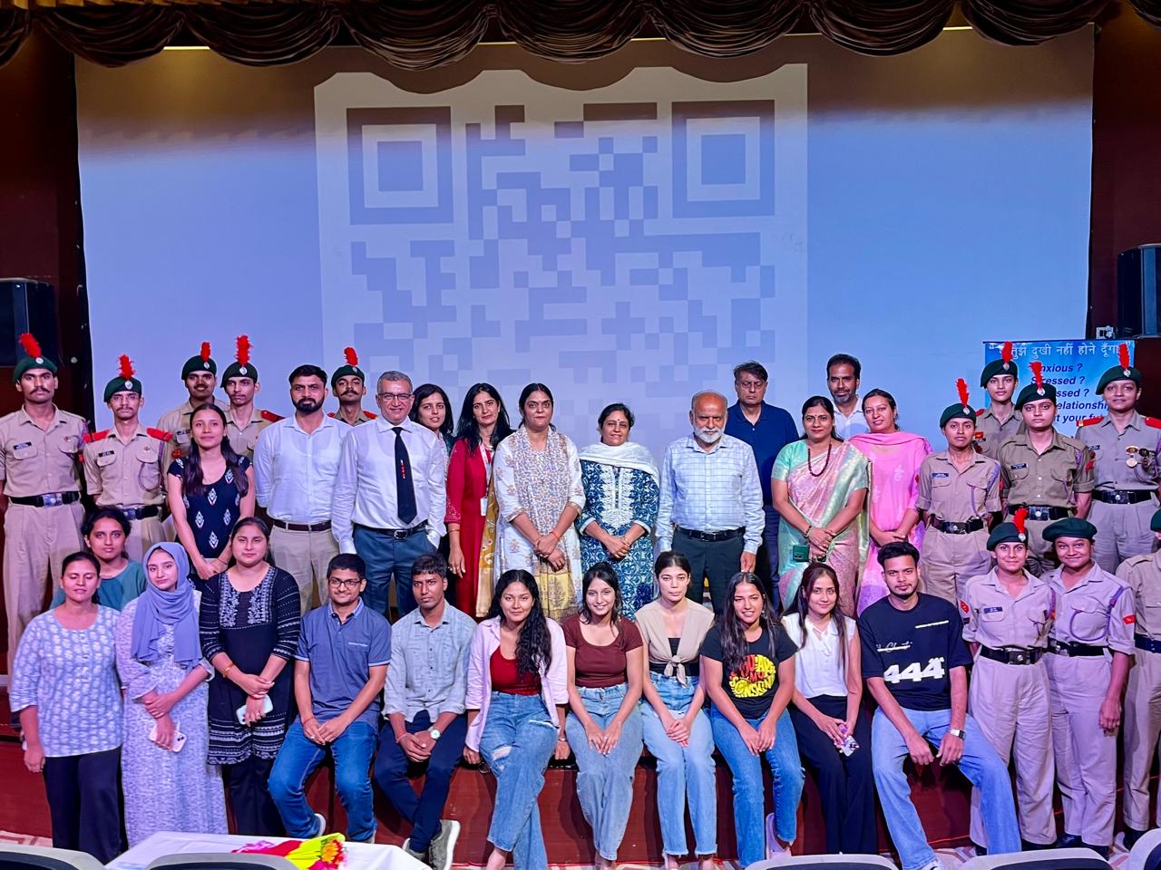 Greater Noida News: गलगोटियास विश्वविद्यालय में जीवन शैली में सुधार के लिए “तनाव प्रबंधन” पर गोष्ठी का आयोजन