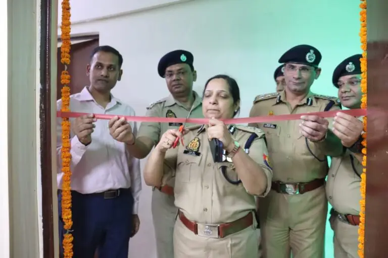 Police News: गौतमबुद्धनगर पुलिस कमिश्नर श्रीमती लक्ष्मी सिंह द्वारा नवीनीकृत पुलिस उपायुक्त यातायात कार्यालय का लोकार्पण