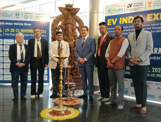 EV India Expo News : ईवी इंडिया एक्सपो 2024, नवाचार और स्थिरता के साथ सफल समापन, उद्योग में नया अध्याय शुरू