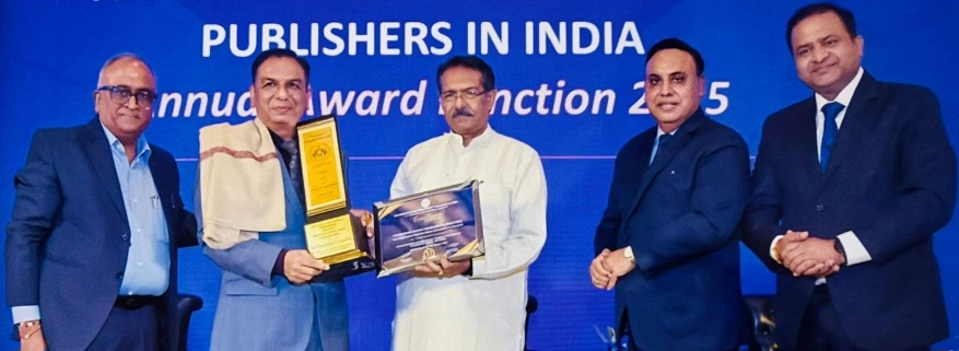 Greater Noida News: ग्रेटर नोएडा का गौरव डॉ. विनोद ‘प्रसून’ को मिला ‘प्रतिष्ठित लेखक सम्मान-2025’, हिंदी शिक्षण में लयात्मक नवाचार से कर रहे हैं नई पीढ़ी का मार्गदर्शन, एनसीईआरटी और डीपीएस से जुड़ा योगदान