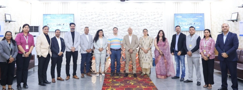 GNIOT College News : जीएनआईओटी इंस्टीट्यूट ऑफ मैनेजमेंट स्टडीज में कॉरपोरेट लीडरशिप कॉन्क्लेव का भव्य आयोजन, उद्योग जगत के दिग्गजों ने साझा किए अनुभव, विद्यार्थियों को मिला सुनहरा मार्गदर्शन,  सीईओ स्वदेश कुमार सिंह का स्वागत भाषण