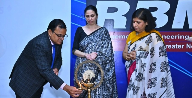 RBMI College News : ग्रेटर नोएडा के आर.बी.एम.आई. में नए सत्र का भव्य स्वागत, ओरिएंटेशन कार्यक्रम ने छात्रों को दी नई उड़ान की दिशा, उत्साह, ज्ञान और भविष्य की ओर कदम, आत्मविश्वास और कम्युनिकेशन है सफलता की कुंजी
