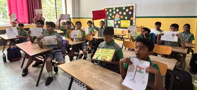 Samsara School News : समसारा विद्यालय में हिंदी दिवस का रंगारंग आयोजन, नन्हें बच्चों ने नुक्कड़ नाटक, पोस्टर मेकिंग और कविता वाचन से बढ़ाया मातृभाषा का मान, बच्चों ने दिखाया हुनर नुक्कड़ नाटक से