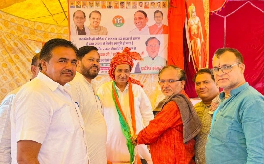 Dadri MLA News : दादरी विधानसभा को मिली बड़ी सौगात, जारचा में बनेगा राजकीय डिग्री कॉलेज, विधायक तेजपाल नागर के प्रयासों से उच्च शिक्षा का सपना हुआ साकार, शिक्षा का नया अध्याय अब दादरी में ही उच्च शिक्षा, जारचा के रामलीला मैदान में हुआ भव्य कार्यक्रम